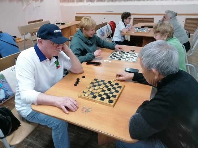 hz2 01